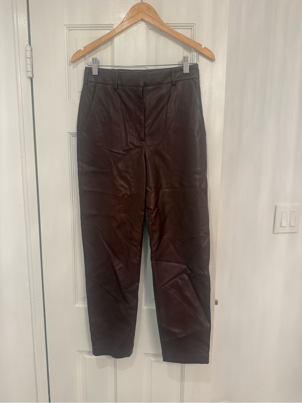 French Connection Women’s Faux Leather Cropped Tailored Pants in Burgundy